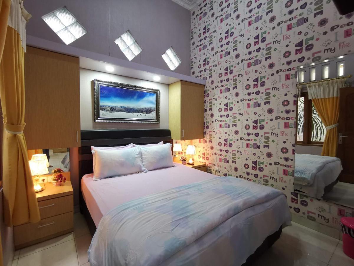 Nariska Suite Homestay Yogyakarta Ngoại thất bức ảnh