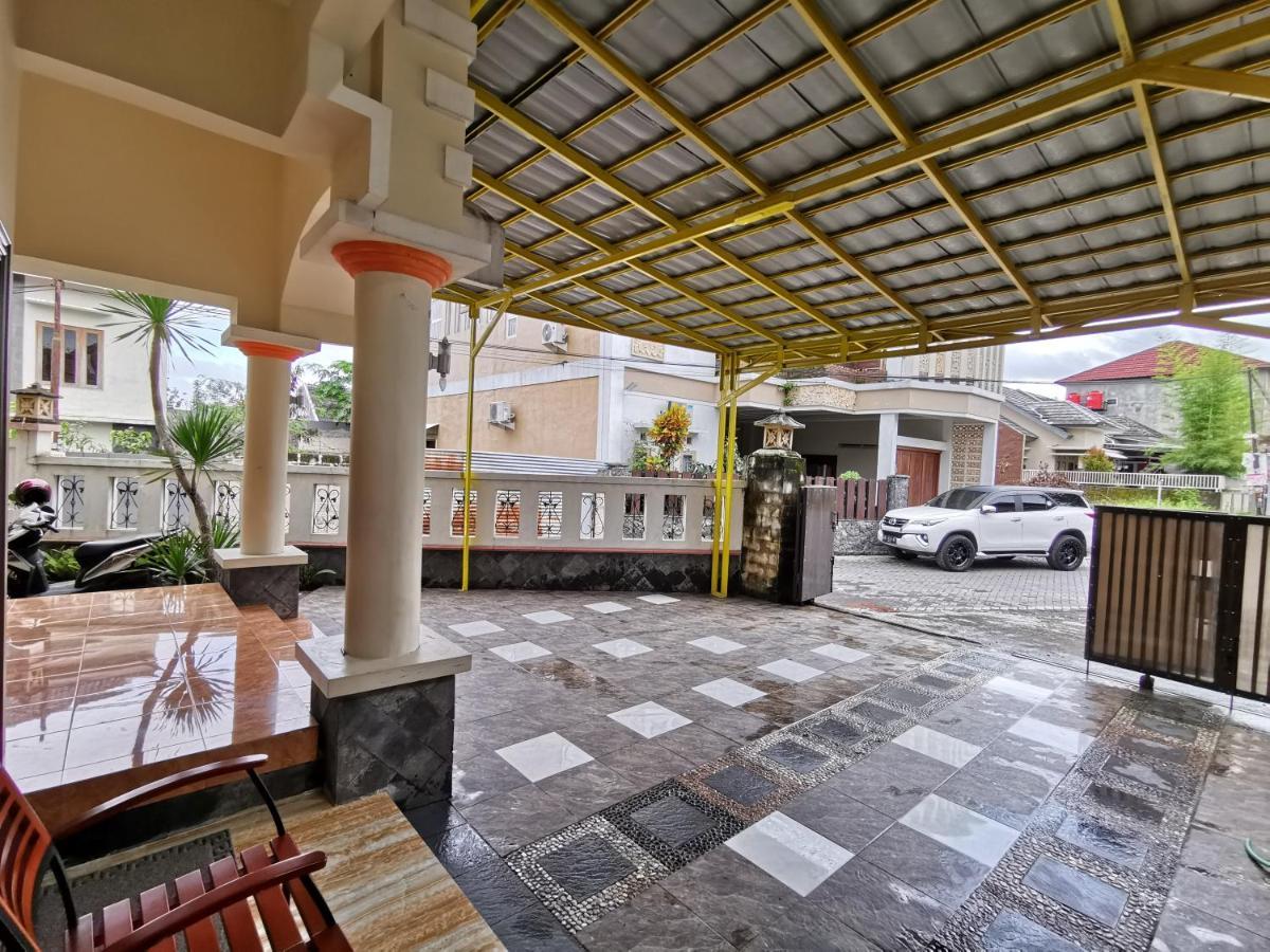 Nariska Suite Homestay Yogyakarta Ngoại thất bức ảnh