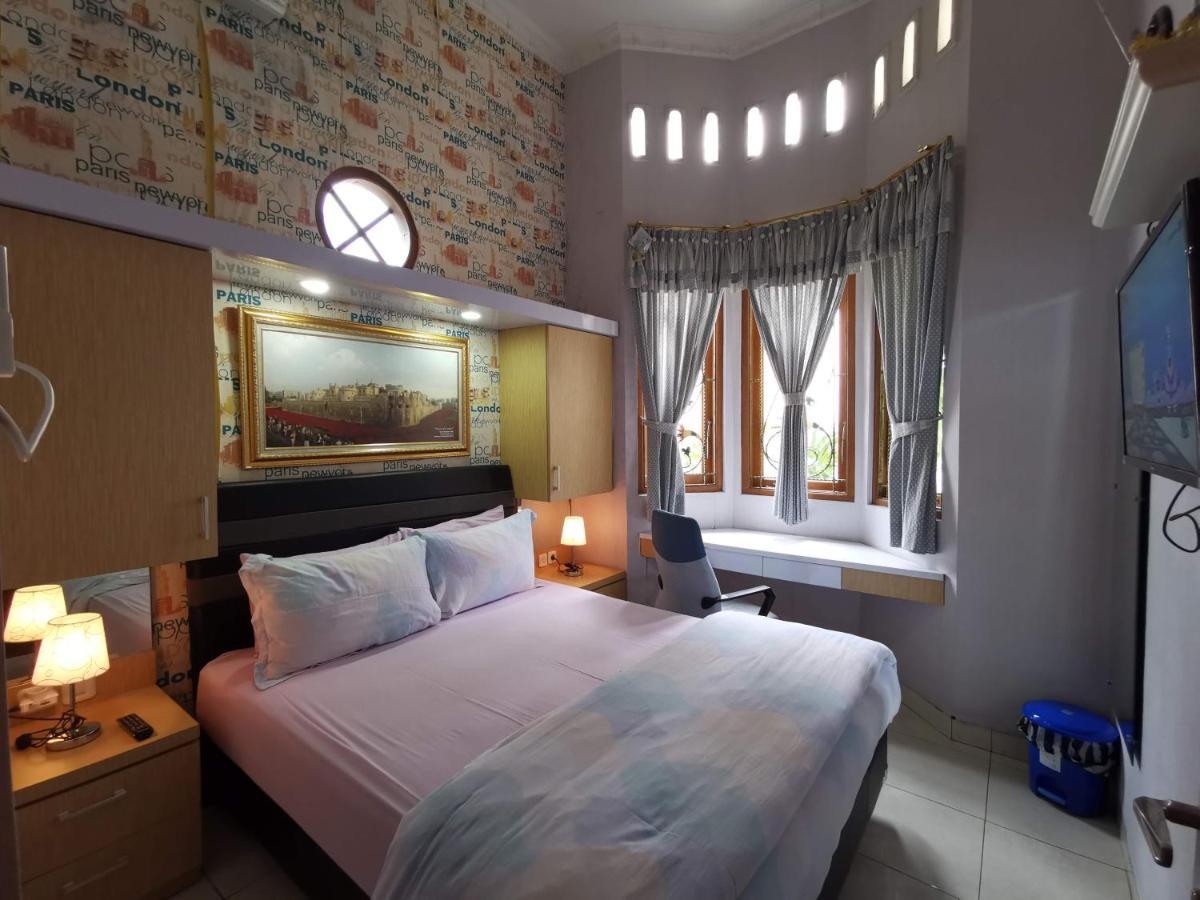 Nariska Suite Homestay Yogyakarta Ngoại thất bức ảnh