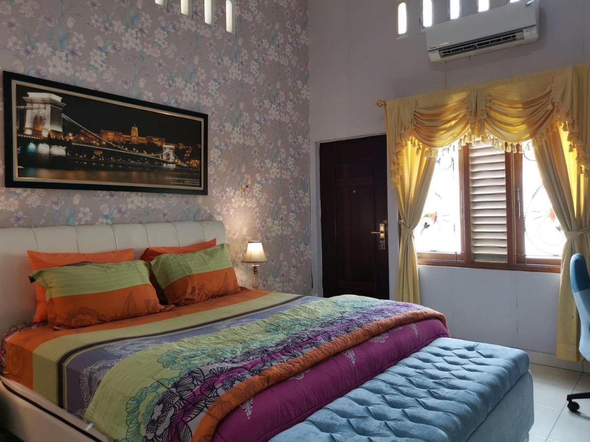 Nariska Suite Homestay Yogyakarta Ngoại thất bức ảnh