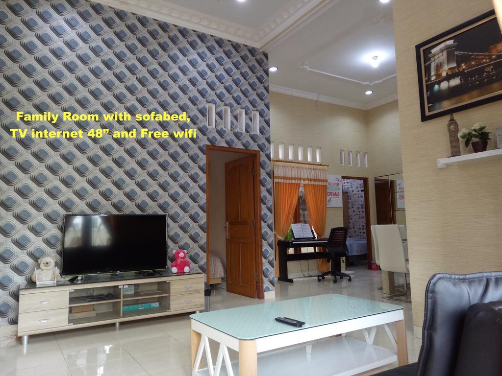 Nariska Suite Homestay Yogyakarta Ngoại thất bức ảnh
